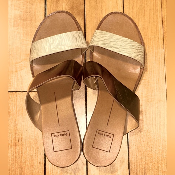 Dolce Vita Slip On Sandals - Picture 2 of 3